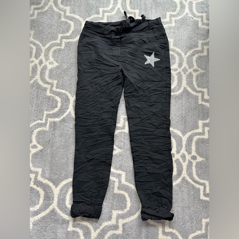 Venti6 Size 6 Black Pants